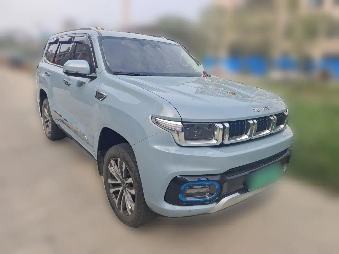 BAIC Off-Road BJ60 2022 2.0T Version 11 Seven Seats — миниатюра 3