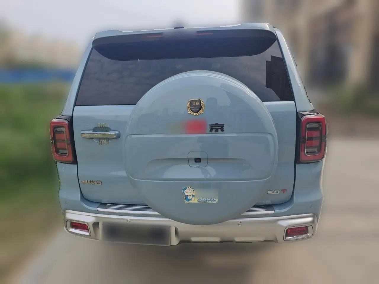 BAIC Off-Road BJ60 2022 2.0T Version 11 Seven Seats — миниатюра 5