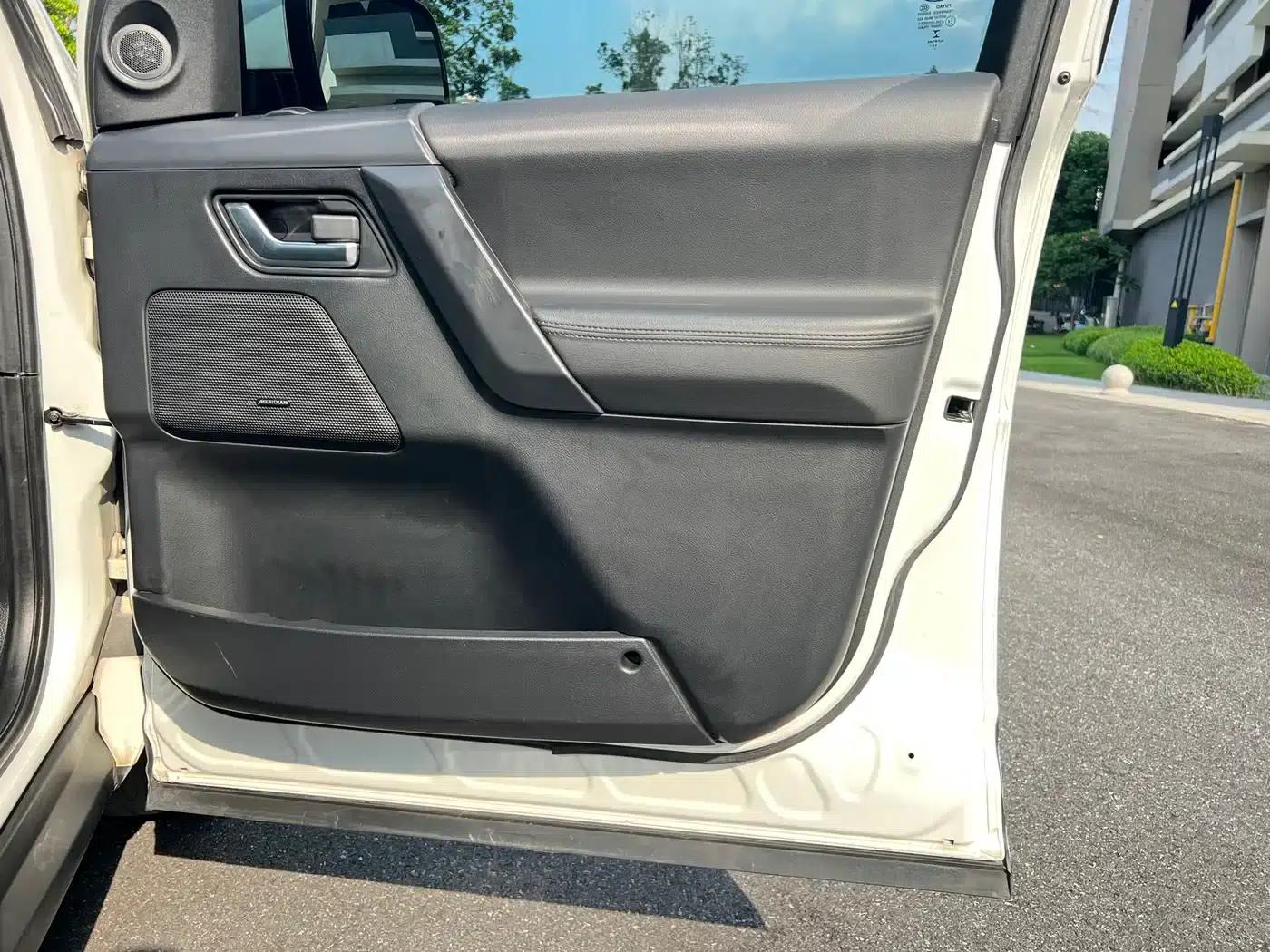 Freelander 2 2014 2.2T SD4 SE Diesel — миниатюра 38