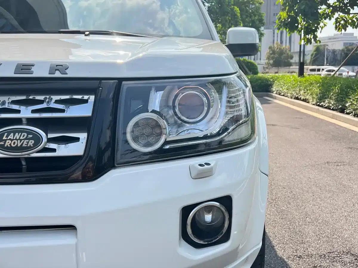 Freelander 2 2014 2.2T SD4 SE Diesel — миниатюра 9