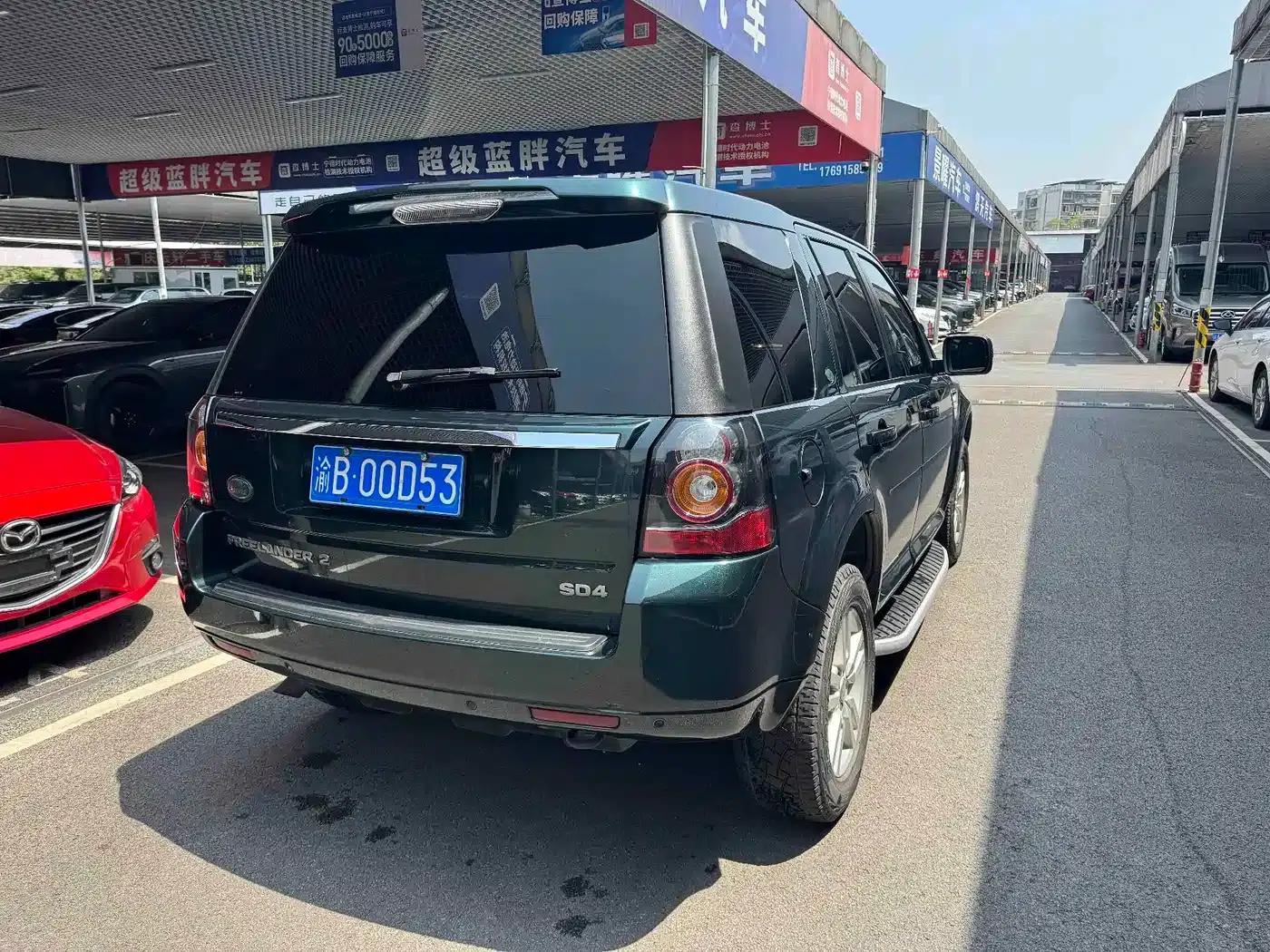 Freelander 2 2013 2.2T SD4 SE Diesel — миниатюра 10