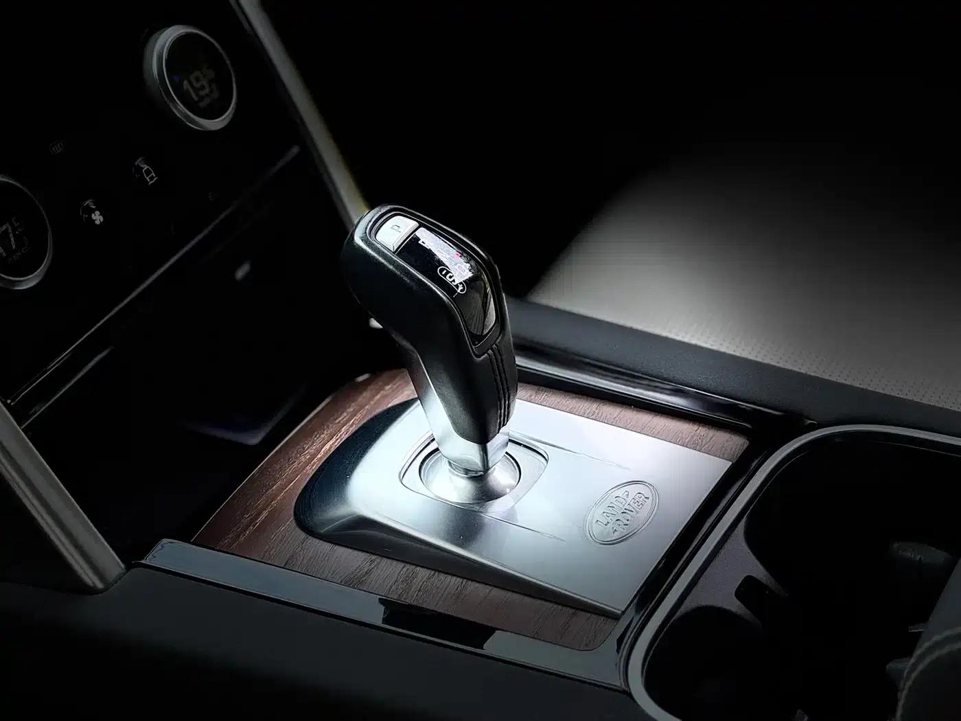 Discover Sporty New Energy 2021 P300e Performance Technology Edition — миниатюра 15