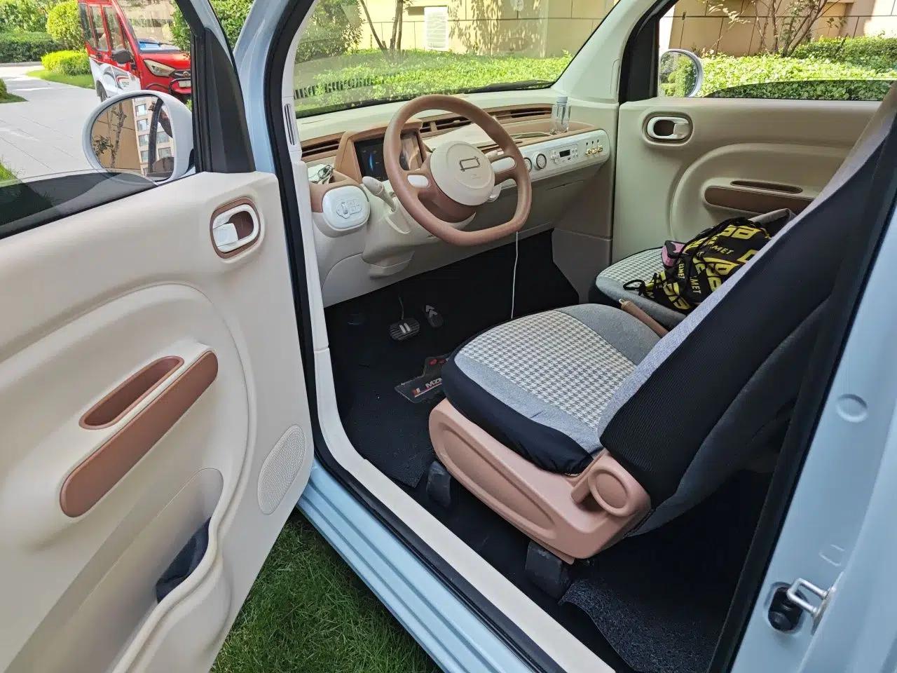 Bestune Pony 2025 222km Range Agile Horse — миниатюра 16