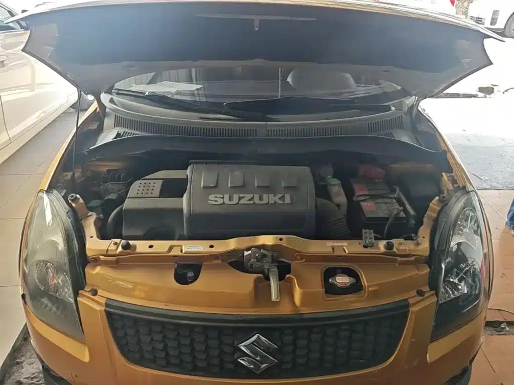 2015 Swift 1.5L Automatic Limited Edition — миниатюра 20