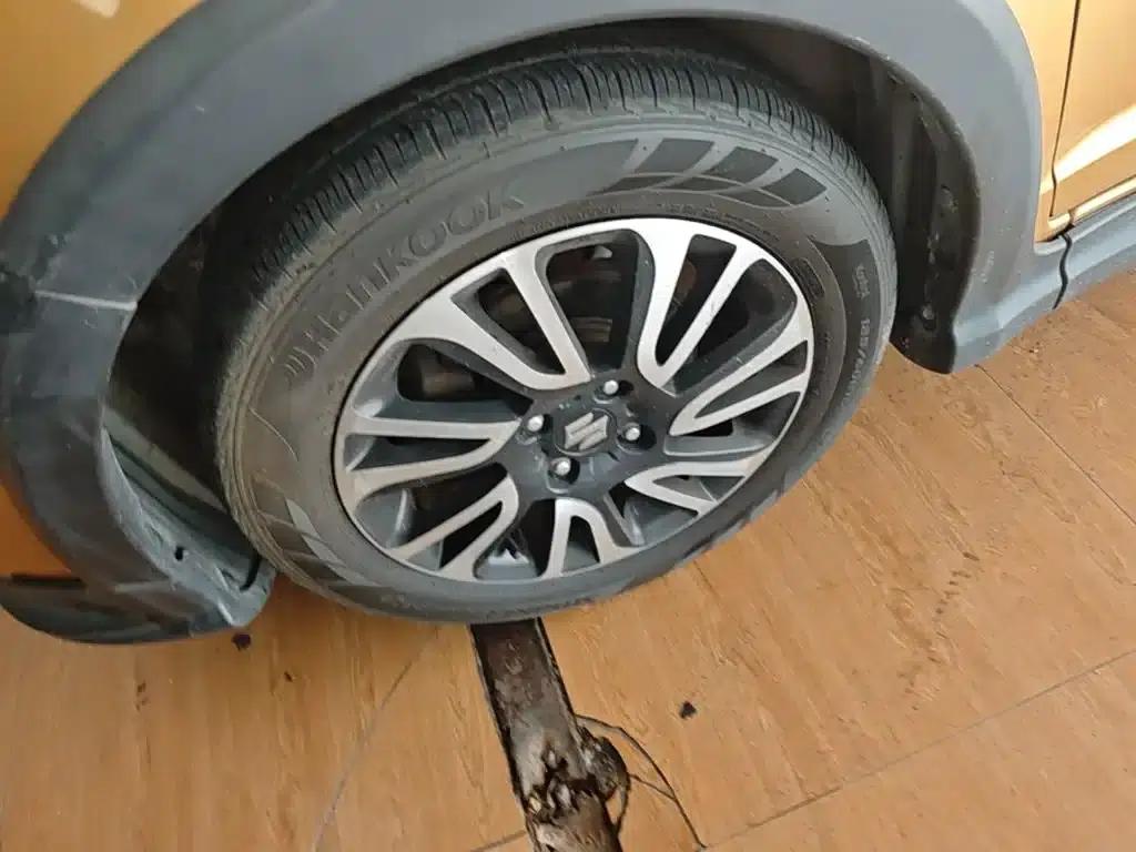 2015 Swift 1.5L Automatic Limited Edition — миниатюра 23
