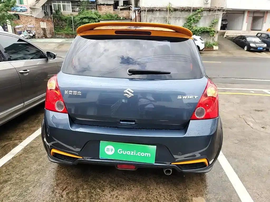 2016 Swift 1.5L Automatic Fashion Cool Play Edition — миниатюра 6