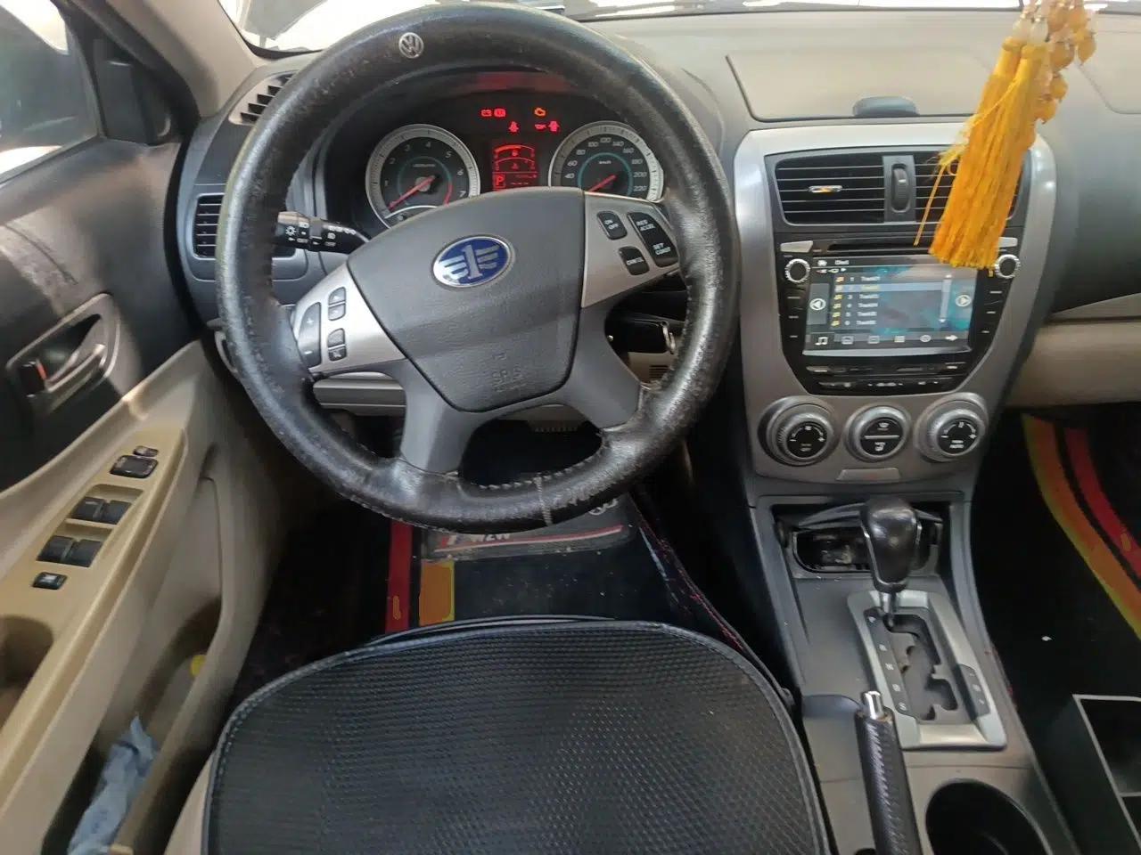 Bestune B50 2012 1.6L Automatic Prestige Edition — миниатюра 10