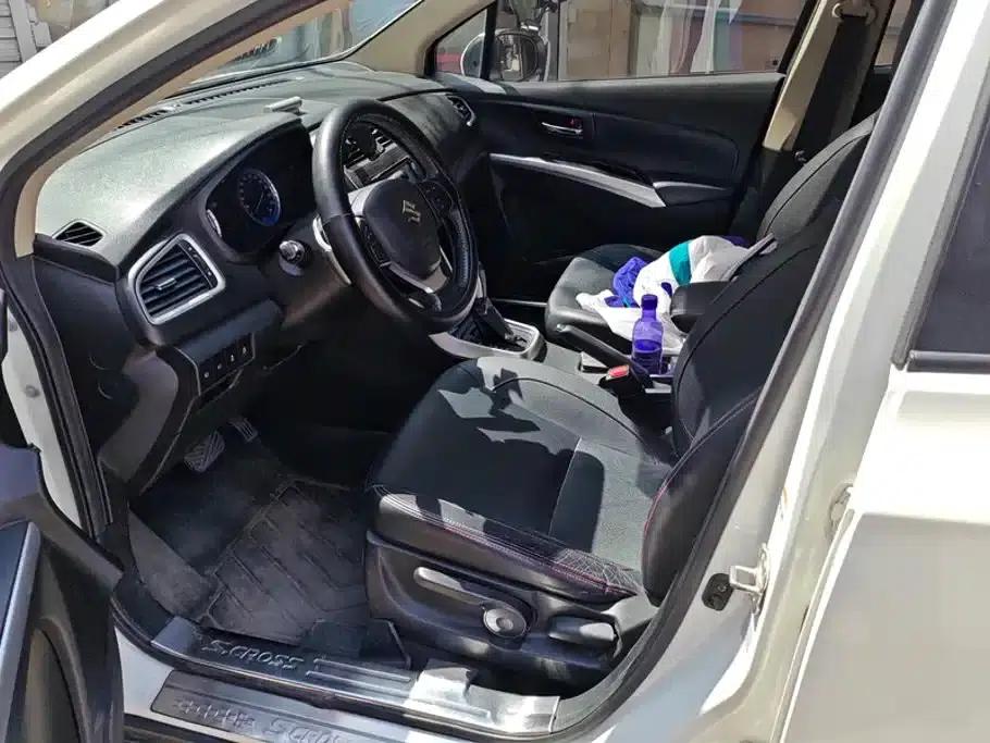2015 Vitara 1.4T Automatic 2WD Premium — миниатюра 9