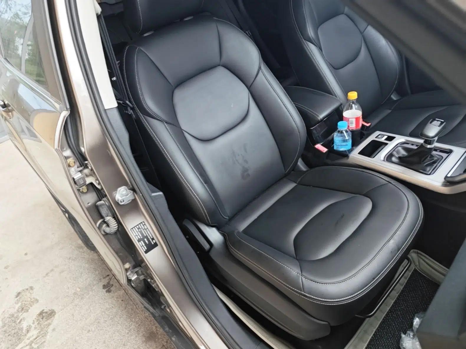 Bestune X40 2019 1.6L Automatic Luxury Edition China VI — миниатюра 19
