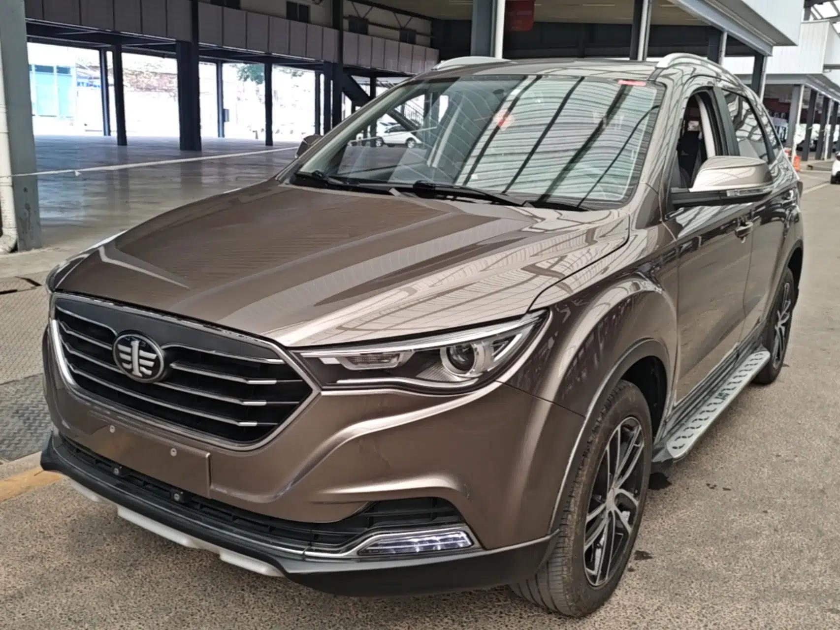 Bestune X40 2017 1.6L Automatic Prestige Edition — миниатюра 1