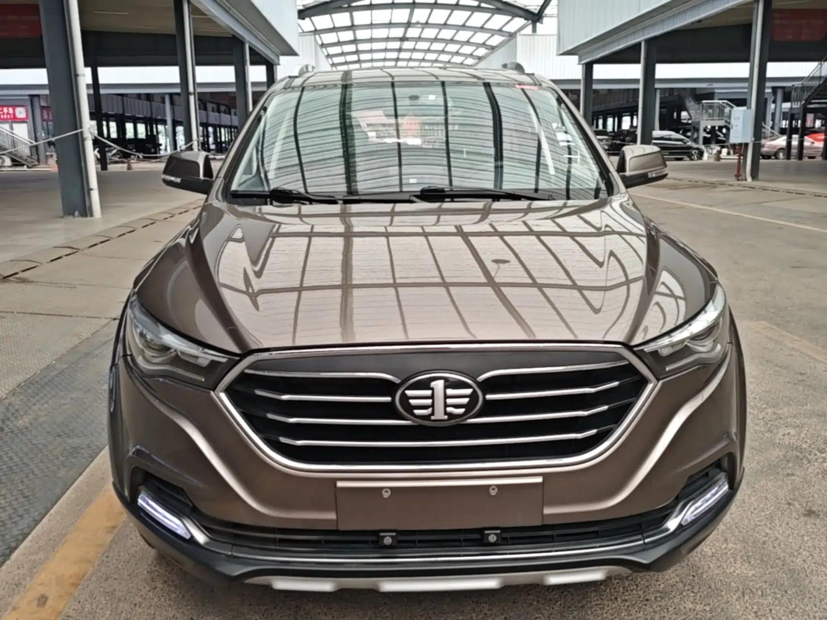 Bestune X40 2017 1.6L Automatic Prestige Edition — миниатюра 2