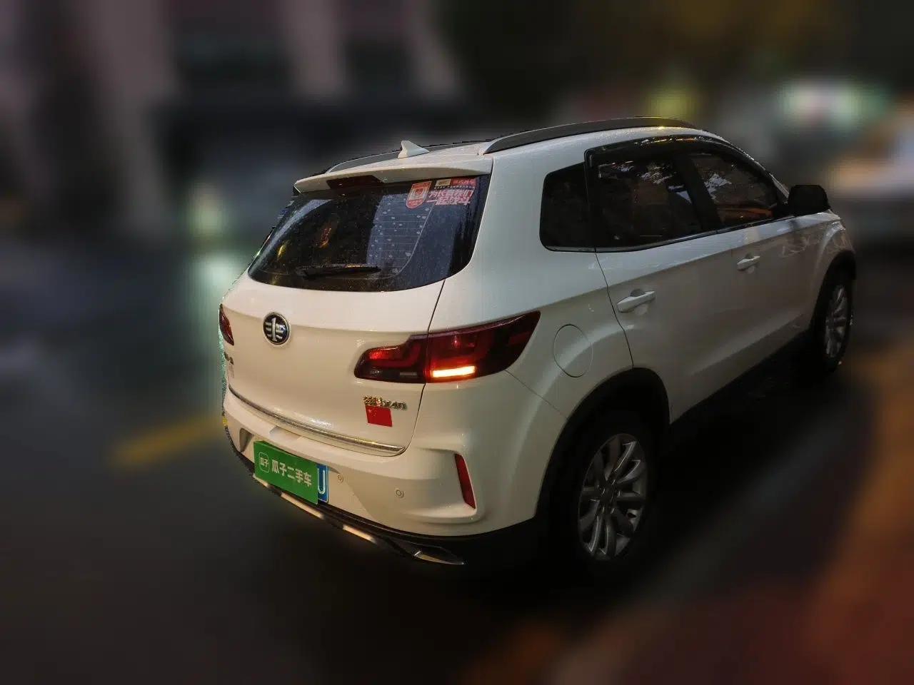 Bestune X40 2019 1.6L Automatic Luxury Edition China VI — миниатюра 6