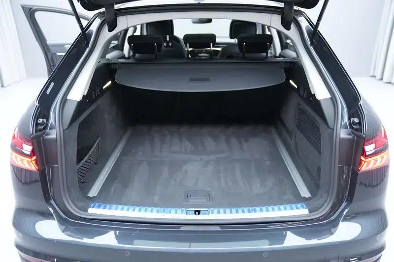 2021 Audi A6 (Imported) allroad quattro Explorer 55 TFSI Premium Off-Road Model — миниатюра 22