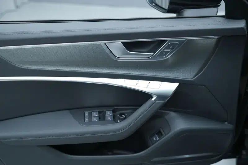 2021 Audi A6 (Imported) allroad quattro Explorer 55 TFSI Premium Off-Road Model — миниатюра 23