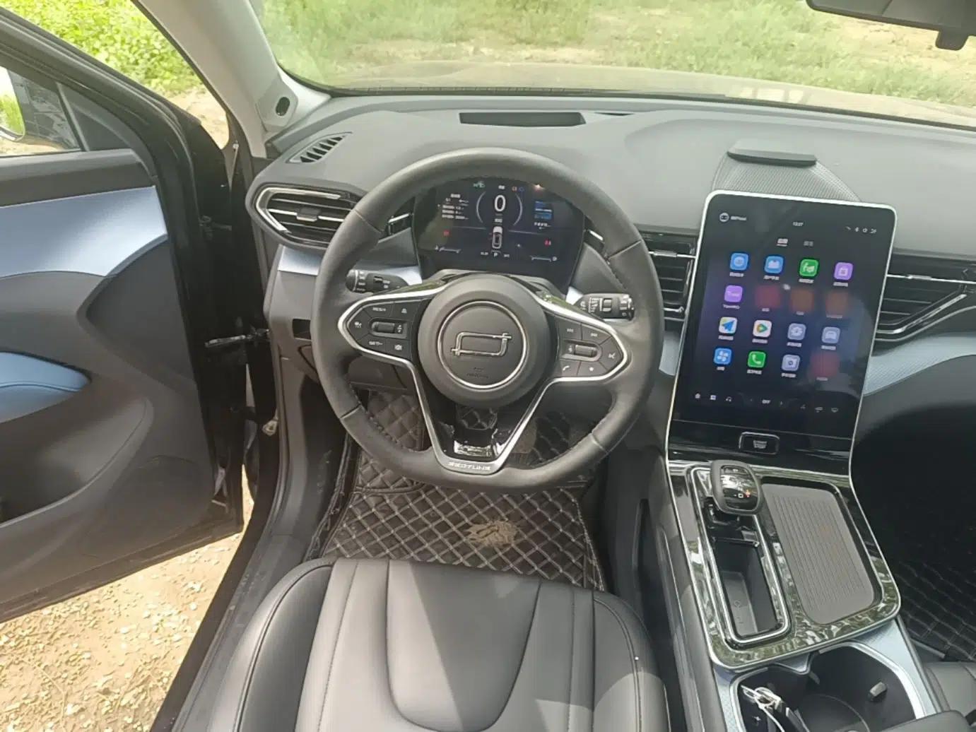 Bestune T90 2023 1.5T DCT Automatic Prestige Edition — миниатюра 13