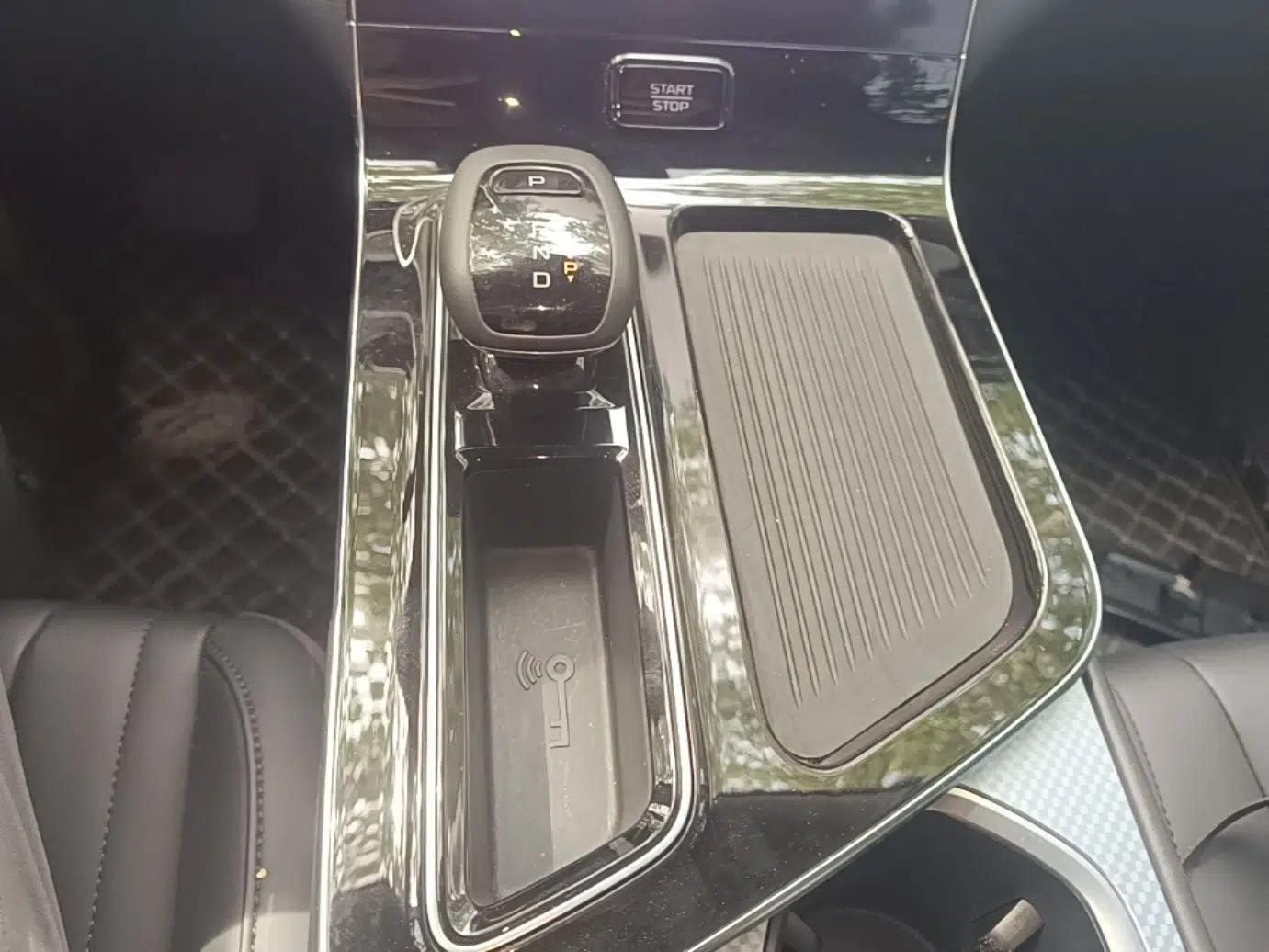 Bestune T90 2023 1.5T DCT Automatic Prestige Edition — миниатюра 16