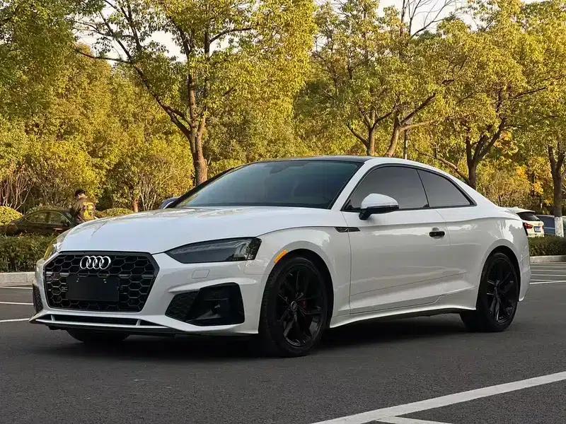Audi A5 2023 Coupe 40 TFSI Fashion Dynamic Edition — миниатюра 1