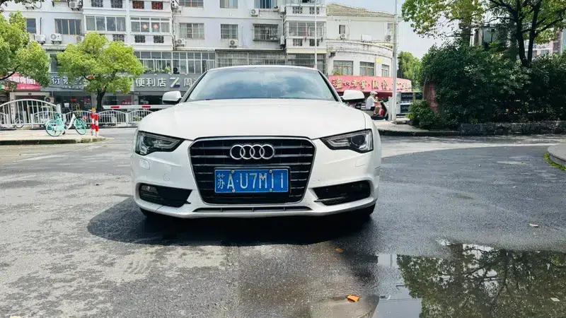 Audi A5 2013 Sportback 40 TFSI — миниатюра 2