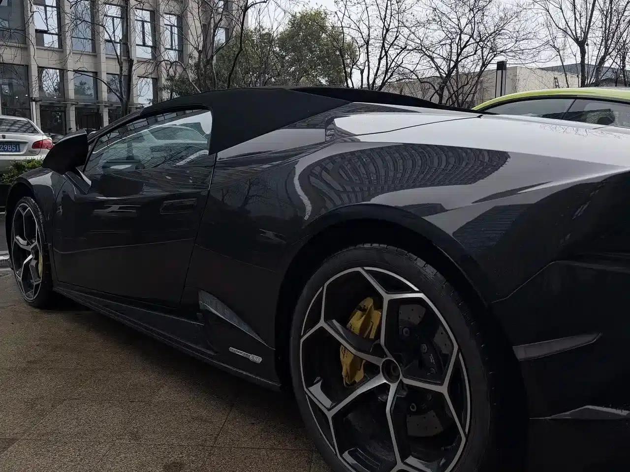 Huracán 2020 Huracán EVO RWD Spyder — миниатюра 5