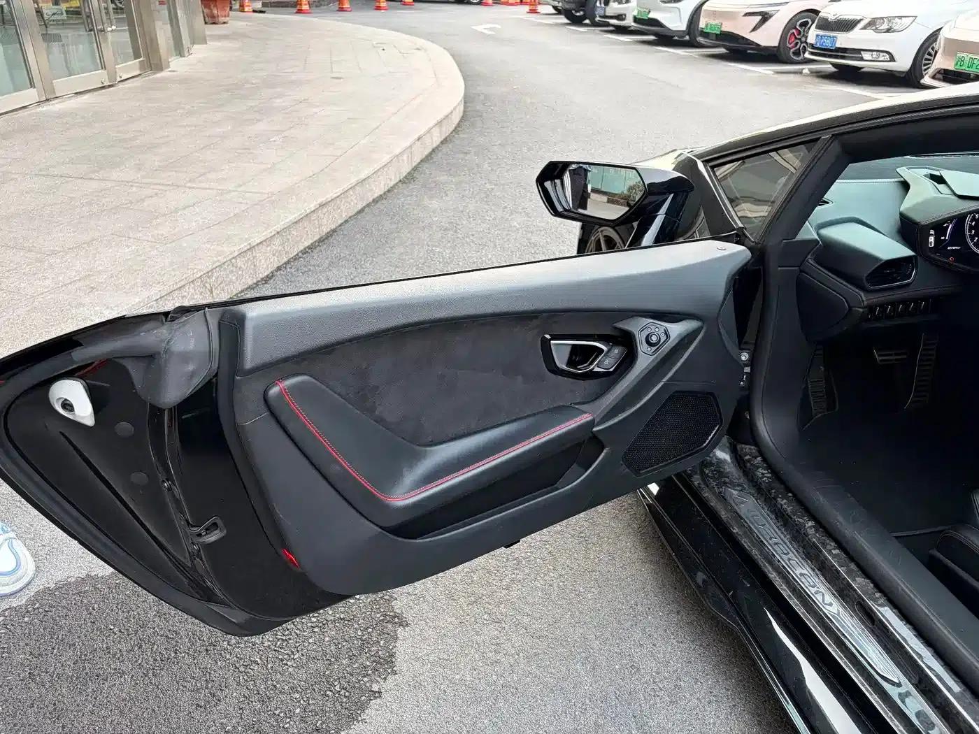 Huracán 2020 Huracán EVO RWD — миниатюра 7