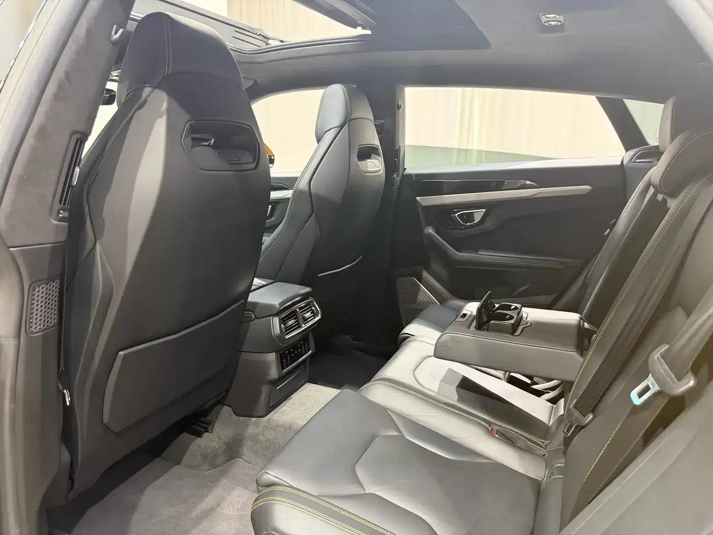 2018 Urus 4.0T V8 — миниатюра 14