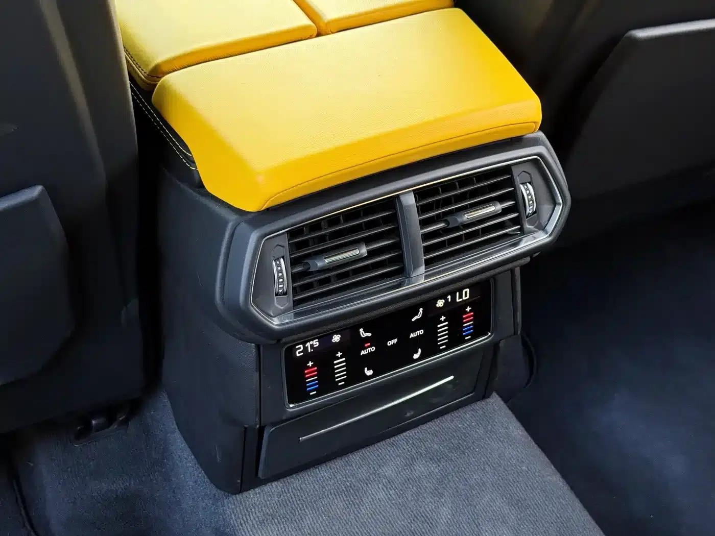 2021 Urus 4.0T V8 — миниатюра 10