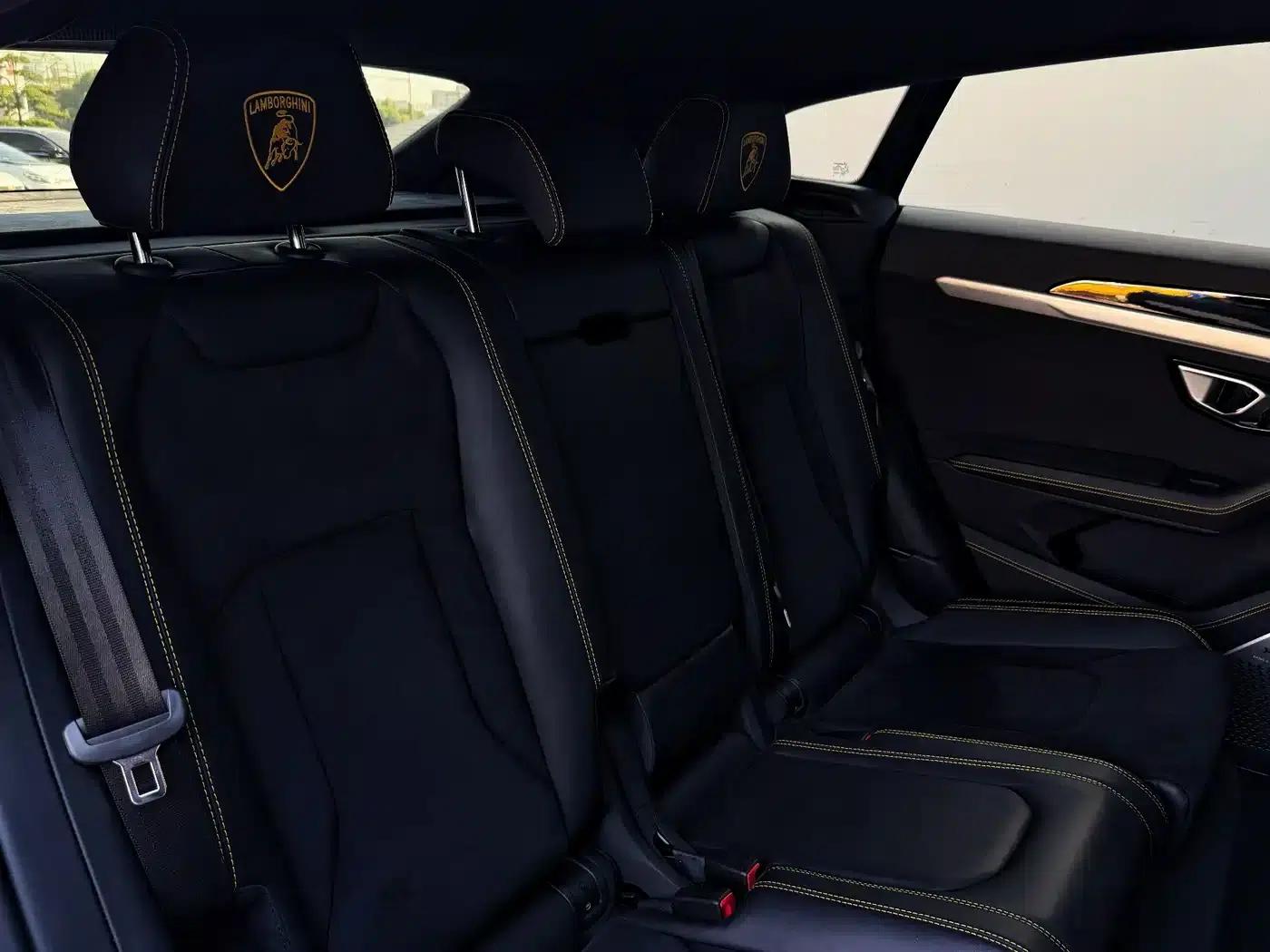 2018 Urus 4.0T V8 — миниатюра 10