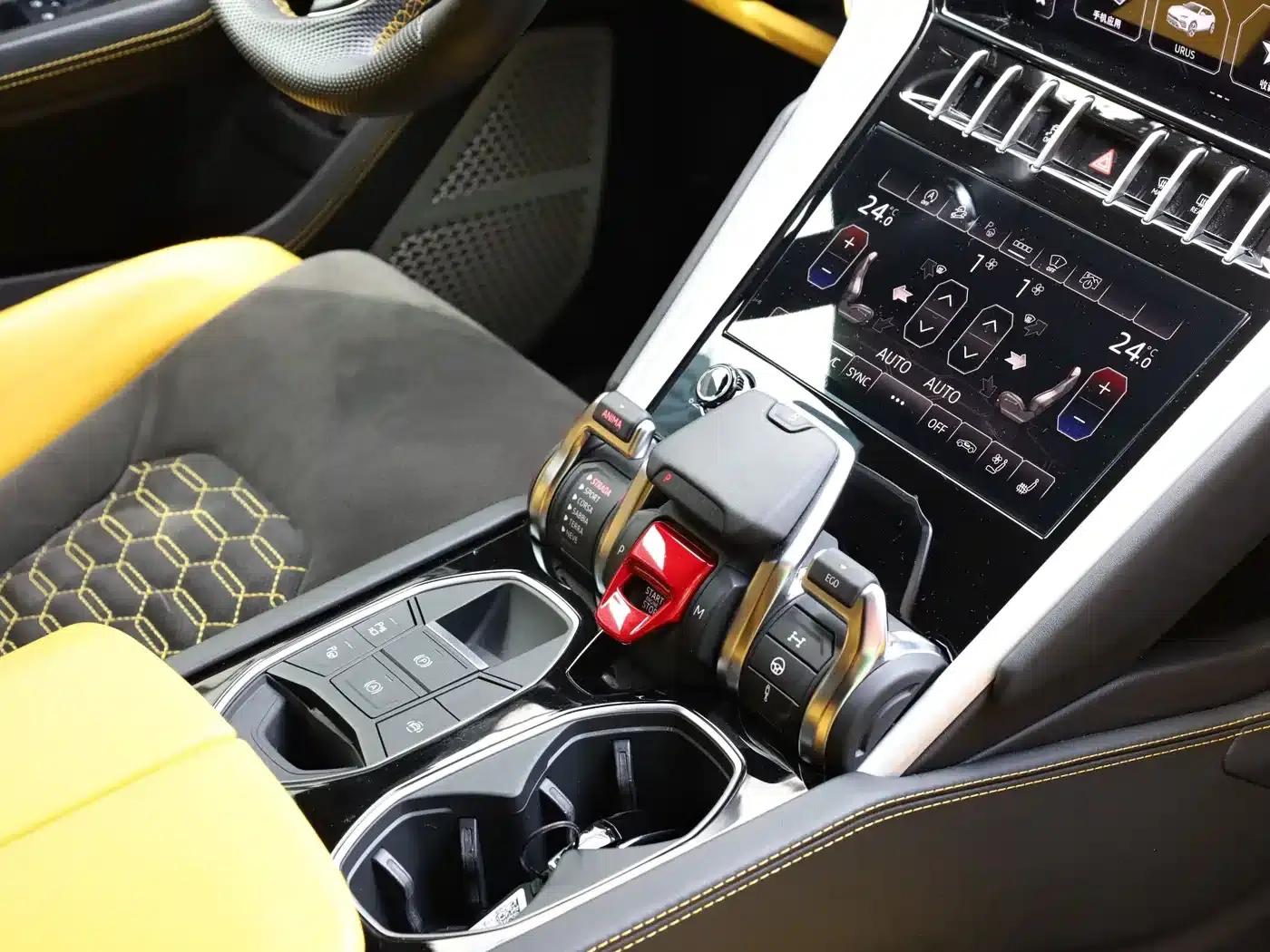 2021 Urus 4.0T V8 — миниатюра 5