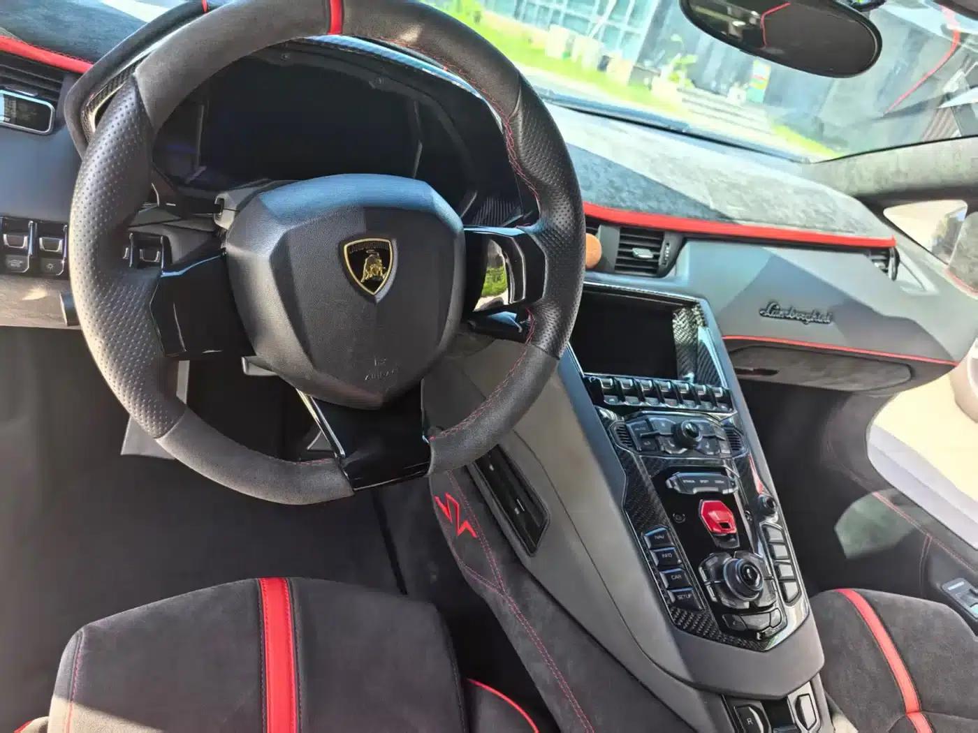 2011 Aventador LP 700-4 — миниатюра 7