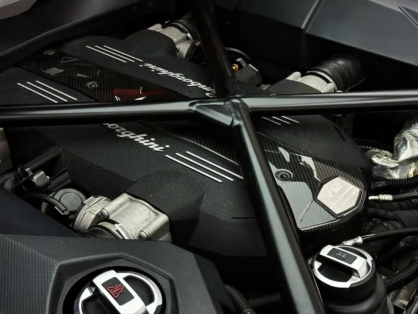 2011 Aventador LP 700-4 — миниатюра 7