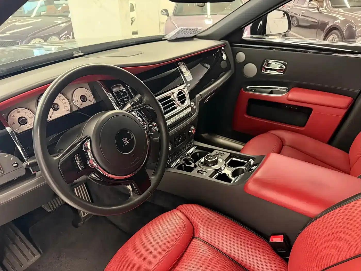 2018 Ghost 6.6T Long Wheelbase — миниатюра 4