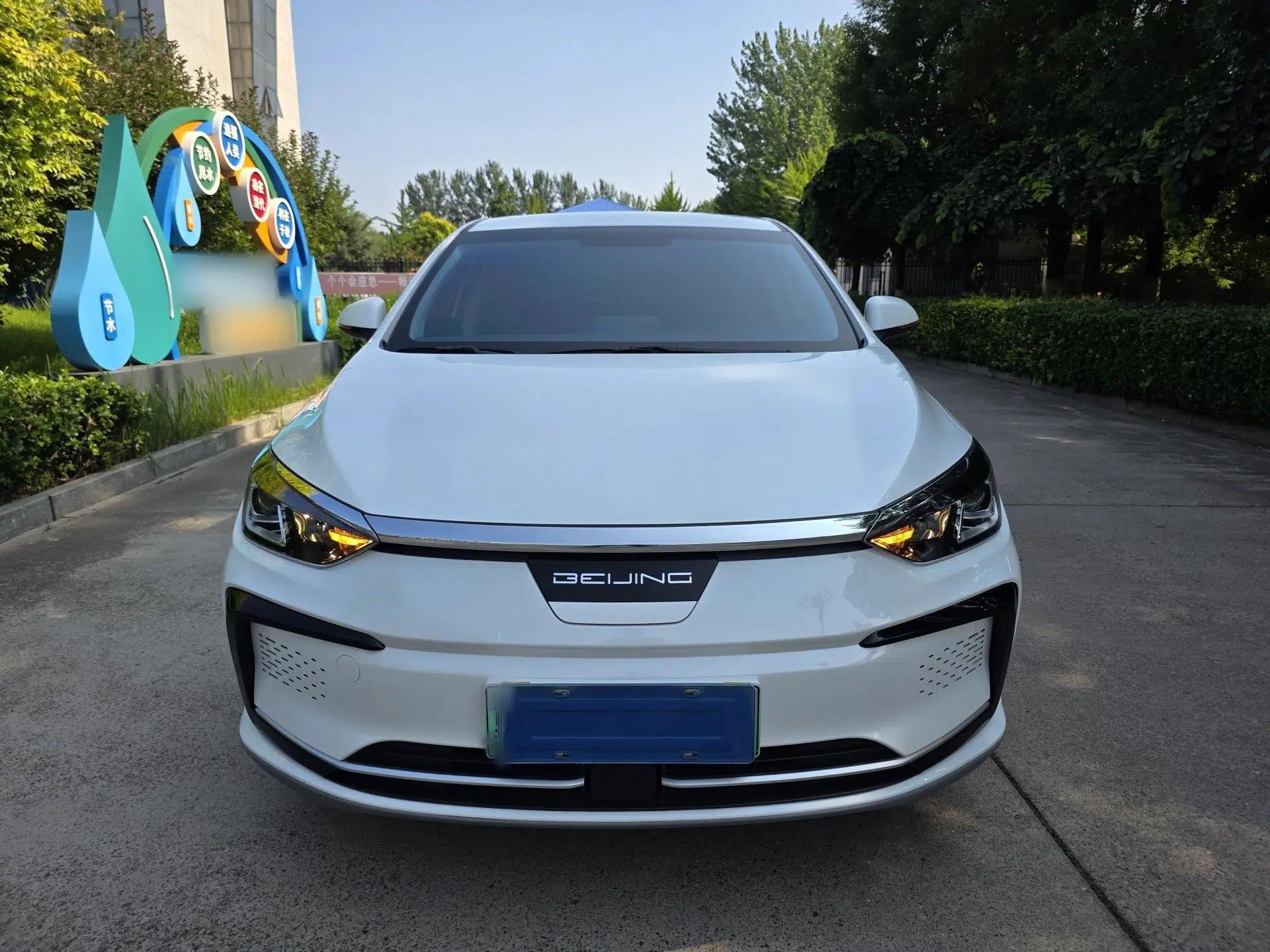 BAIC Beijing EU5 2025 Hongtu Standard Edition — миниатюра 3