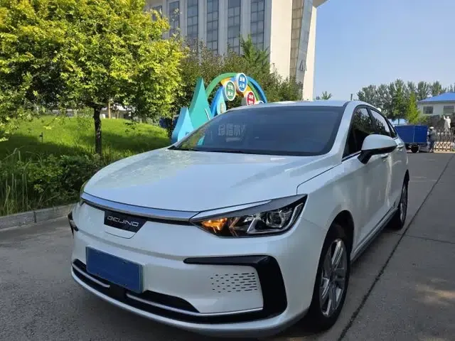 BAIC Beijing EU5 2025 Hongtu Standard Edition