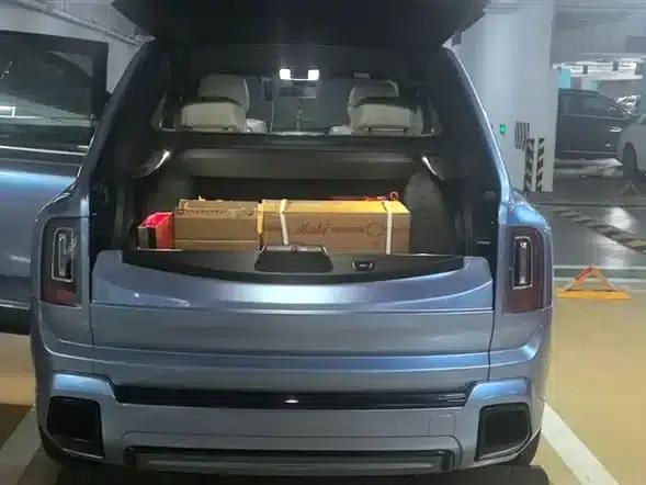 2018 Cullinan, four-seater version — миниатюра 5