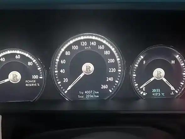 2018 Cullinan, four-seater version — миниатюра 7