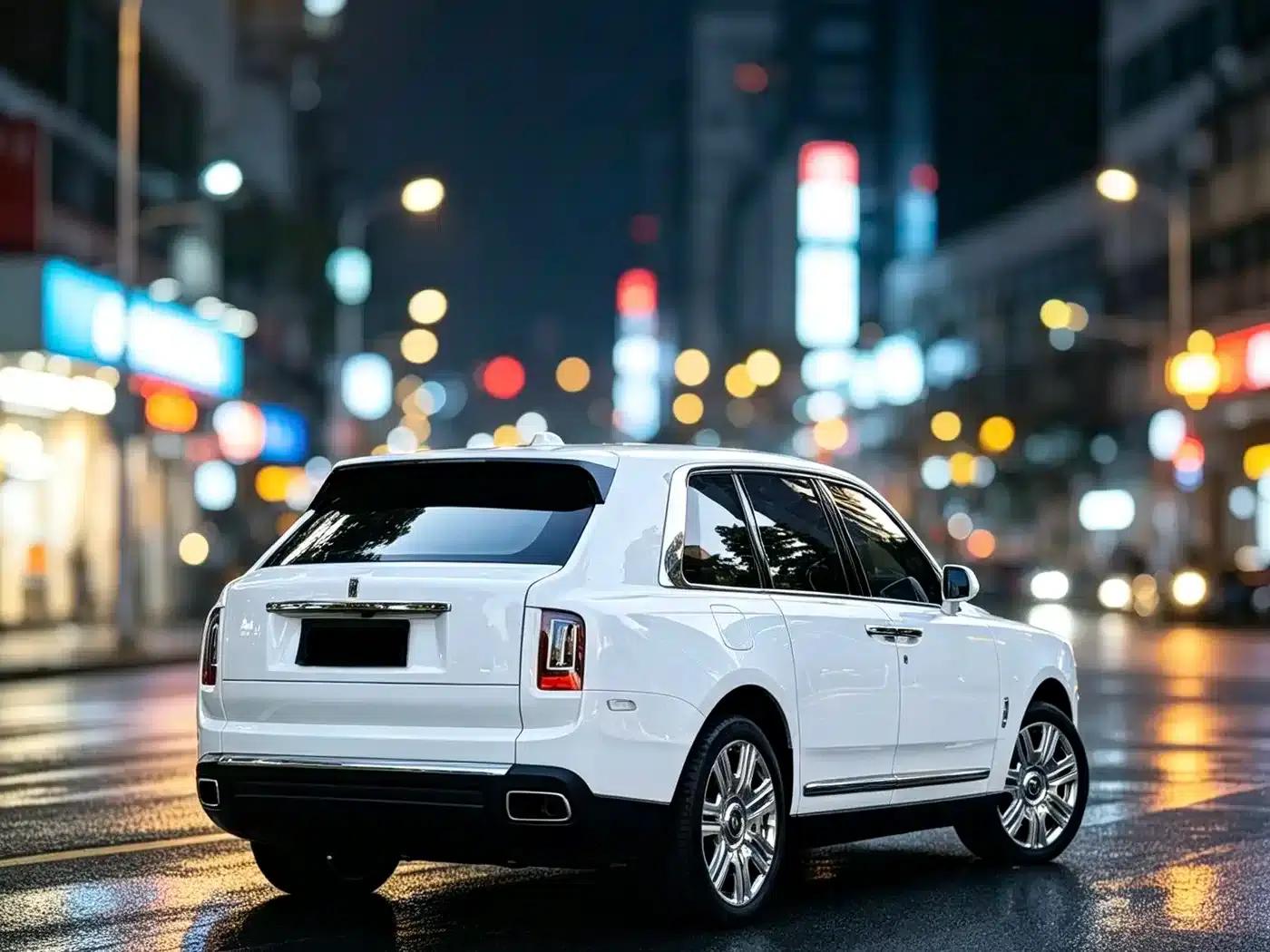 2018 Cullinan, four-seater version — миниатюра 2