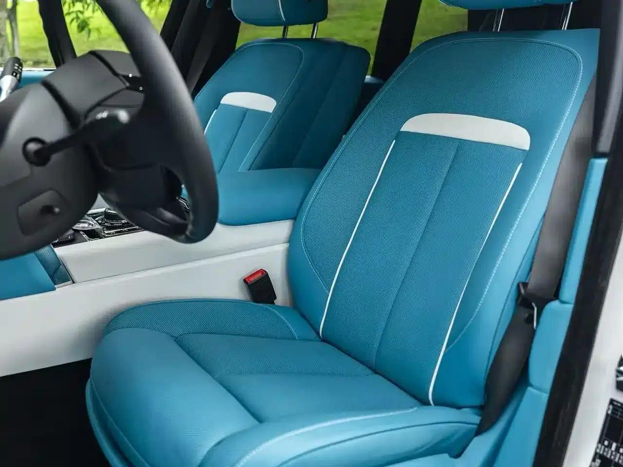 2018 Cullinan, four-seater version — миниатюра 4