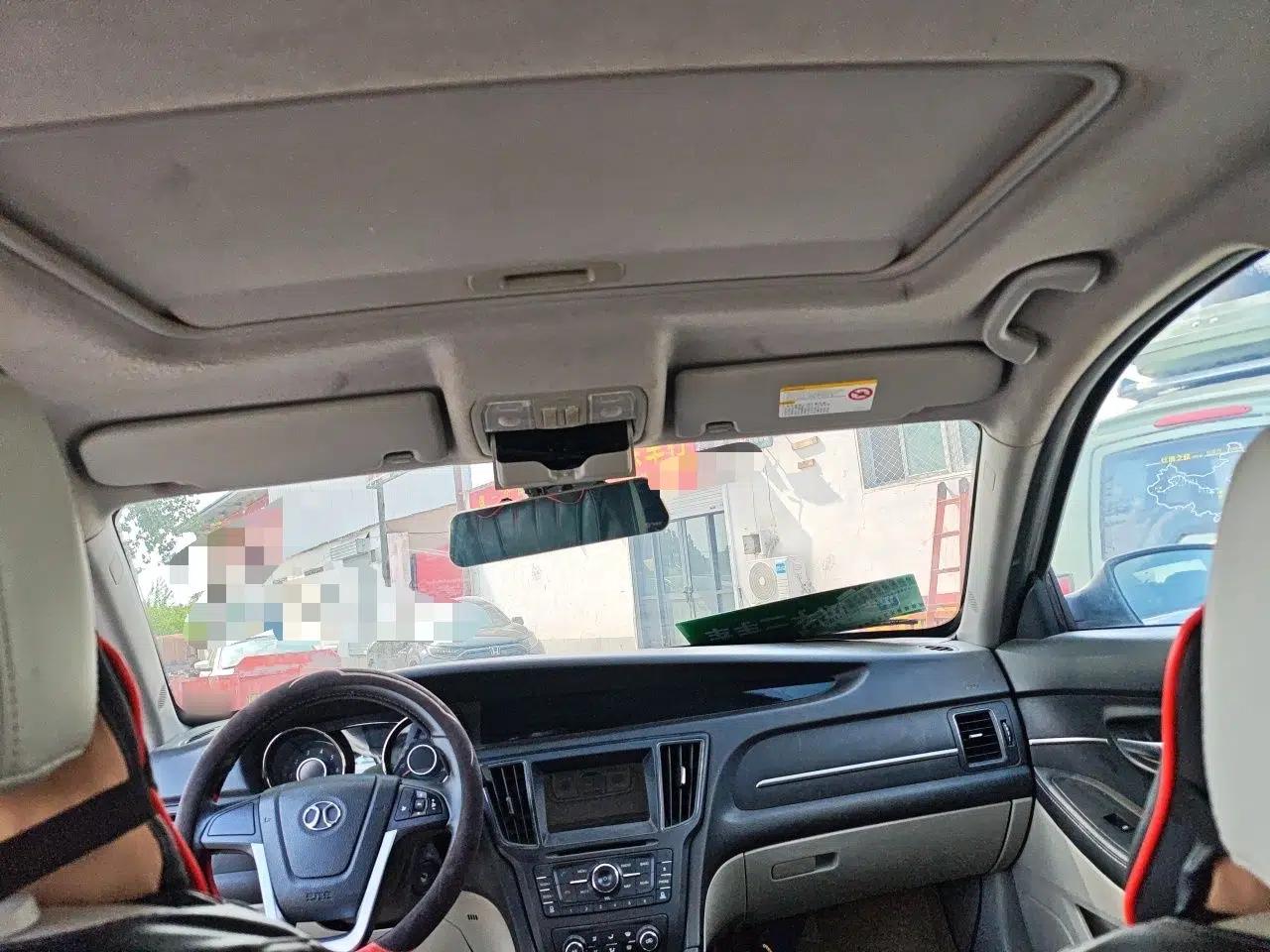 BAIC Senova D50 2014 1.5L manual comfort version — миниатюра 18