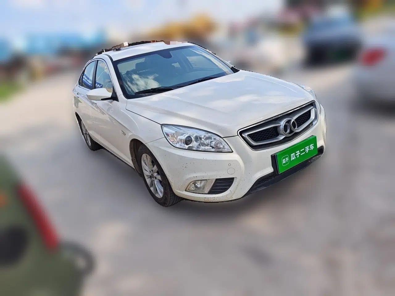 BAIC Senova D50 2014 1.5L manual comfort version — миниатюра 3