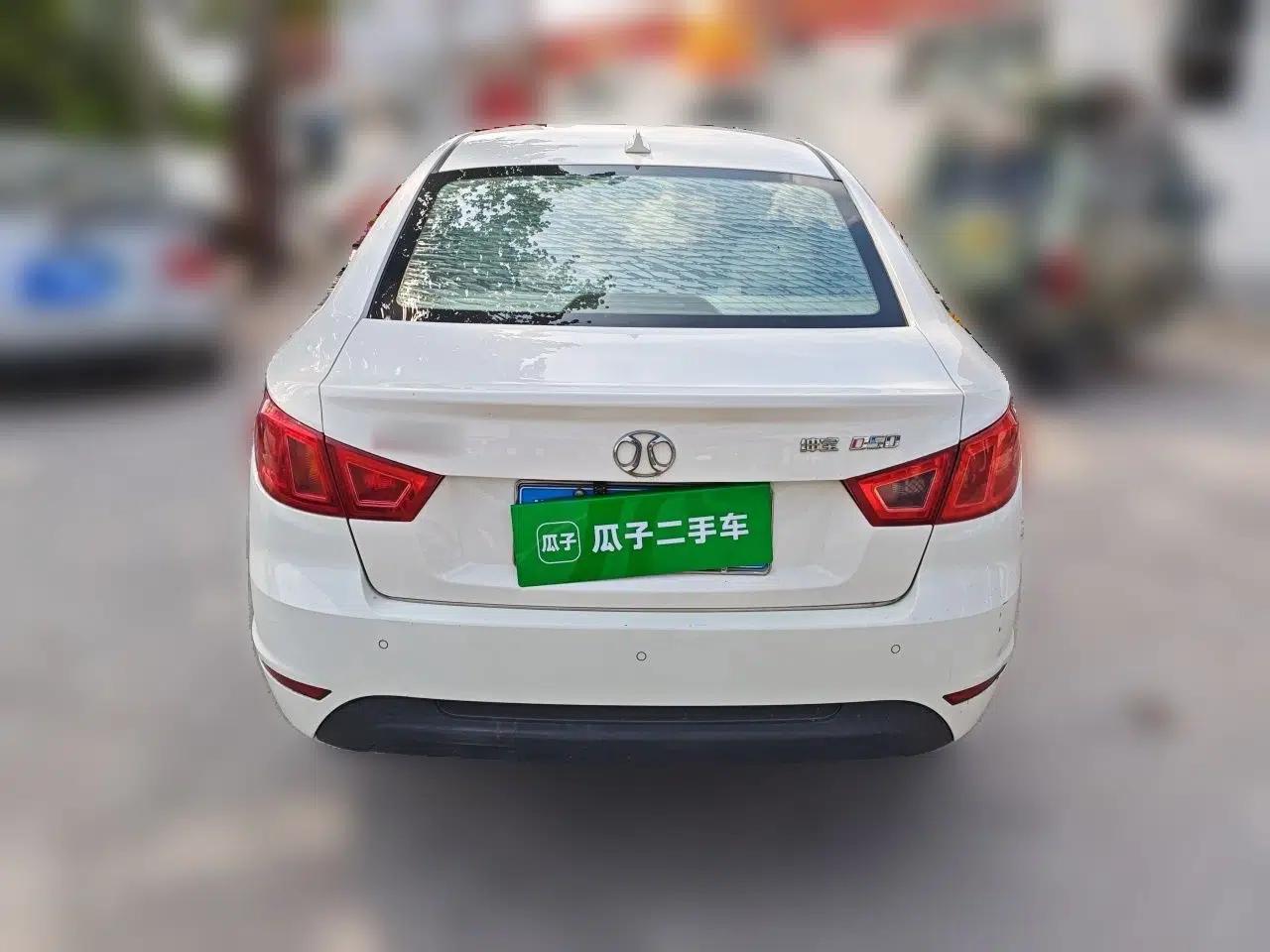 BAIC Senova D50 2014 1.5L manual comfort version — миниатюра 5