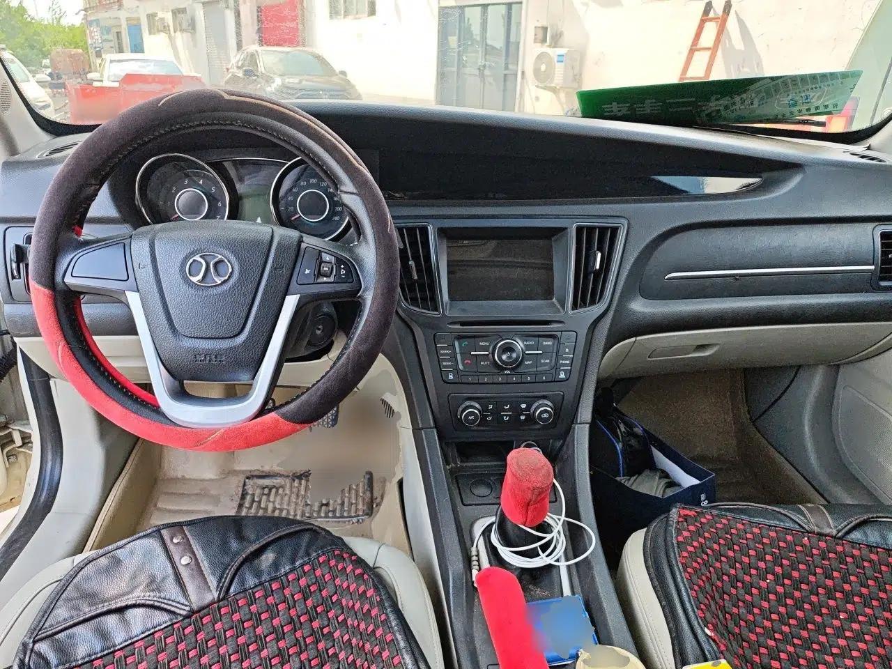 BAIC Senova D50 2014 1.5L manual comfort version — миниатюра 9