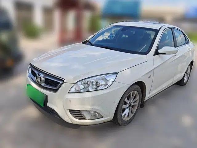 BAIC Senova D50 2014 1.5L manual comfort version