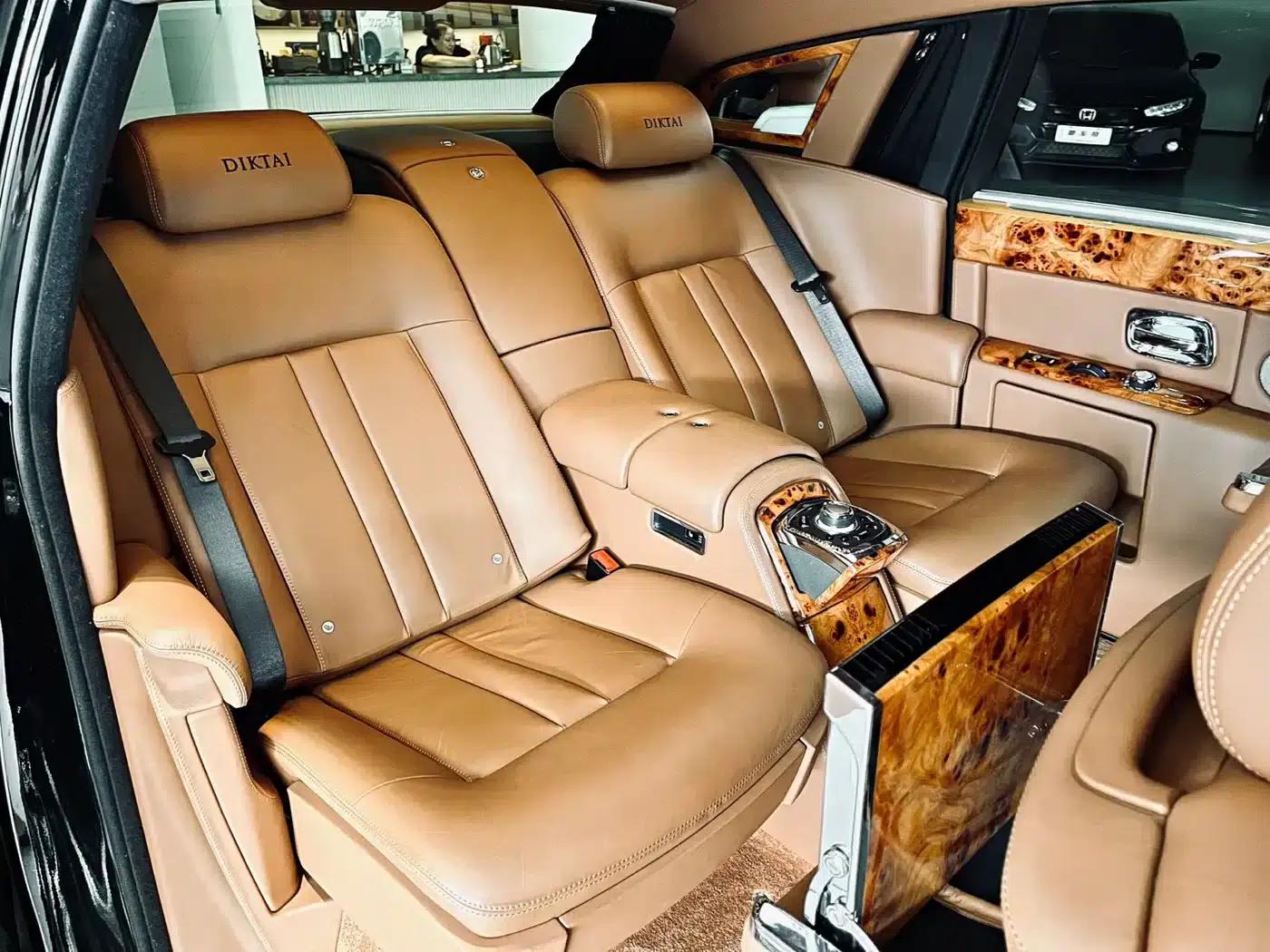 2013 Phantom 6.7L Extended Wheelbase (EWB) — миниатюра 11