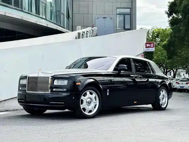 2013 Phantom 6.7L Extended Wheelbase (EWB)