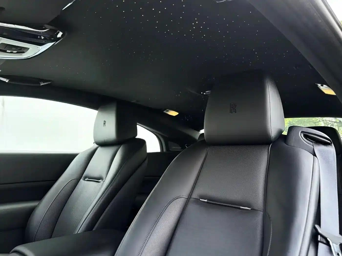2017 Phantom 6.6T Black Badge Edition — миниатюра 5