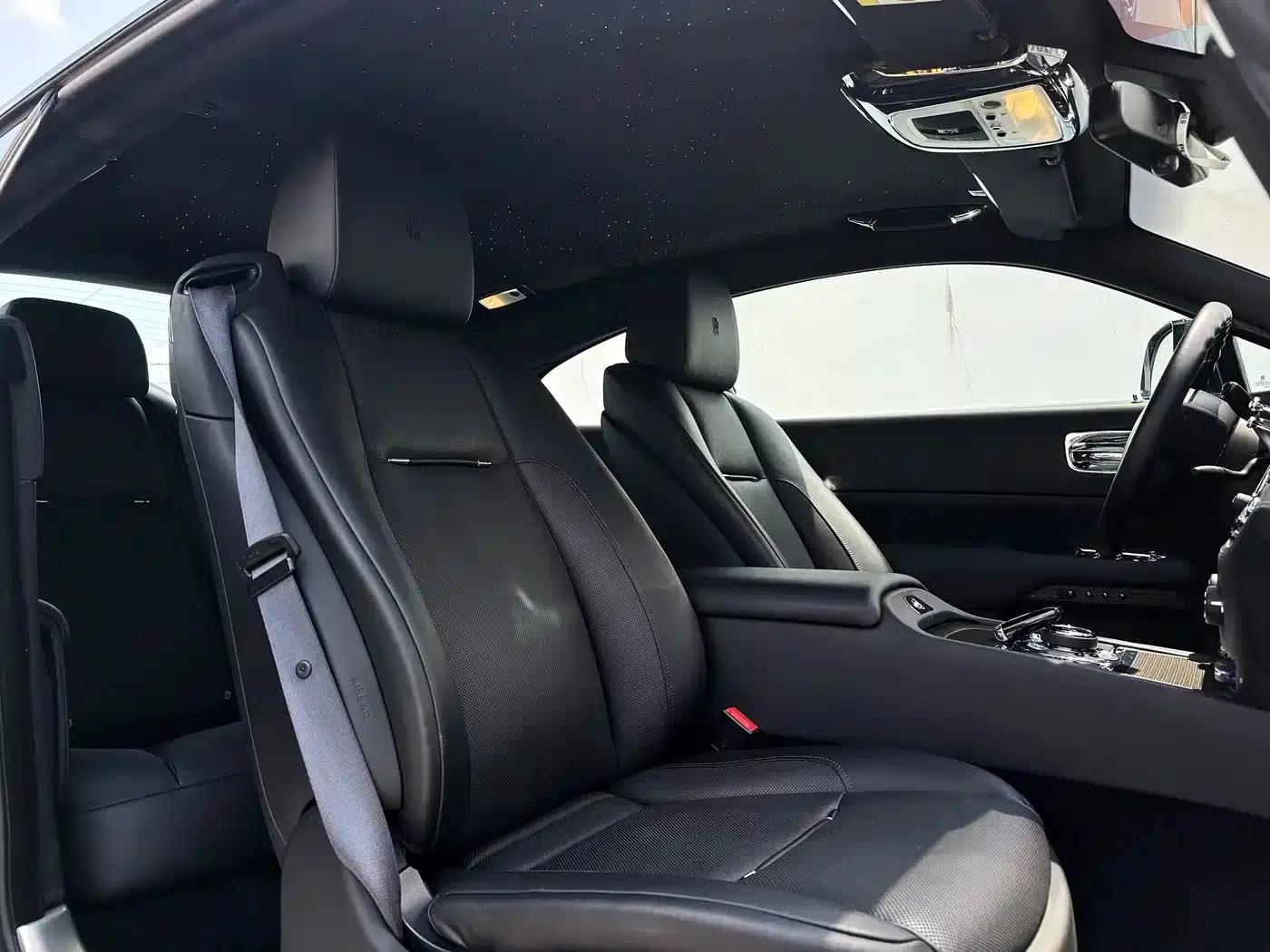2017 Phantom 6.6T Black Badge Edition — миниатюра 8