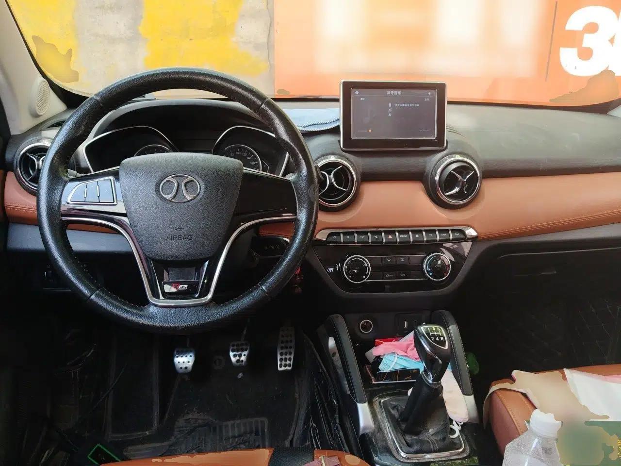 BAIC Senova X35 2016 1.5L Manual Luxury Edition — миниатюра 9