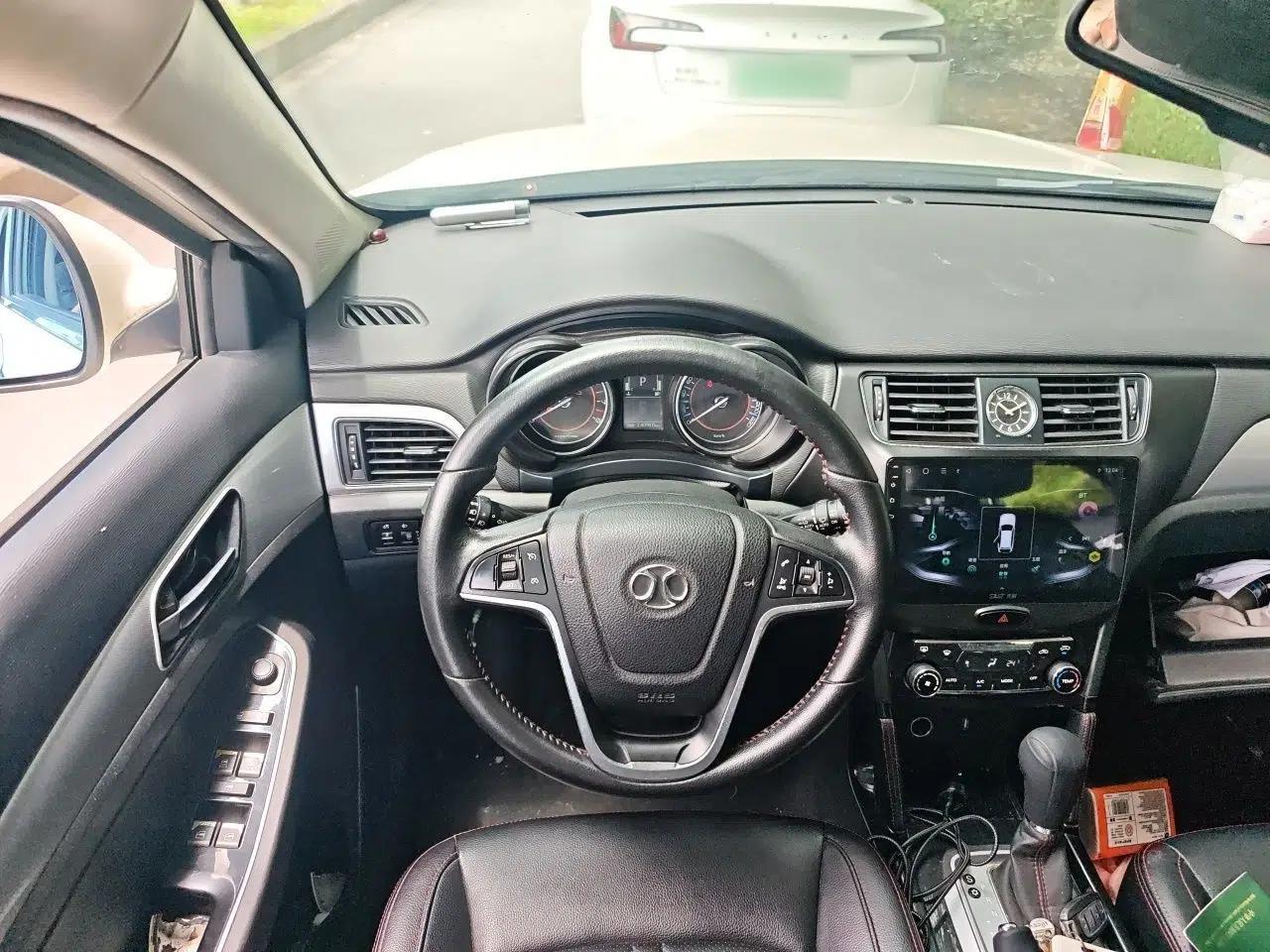BAIC Senova X55 2016 1.5T CVT Luxury Edition — миниатюра 10