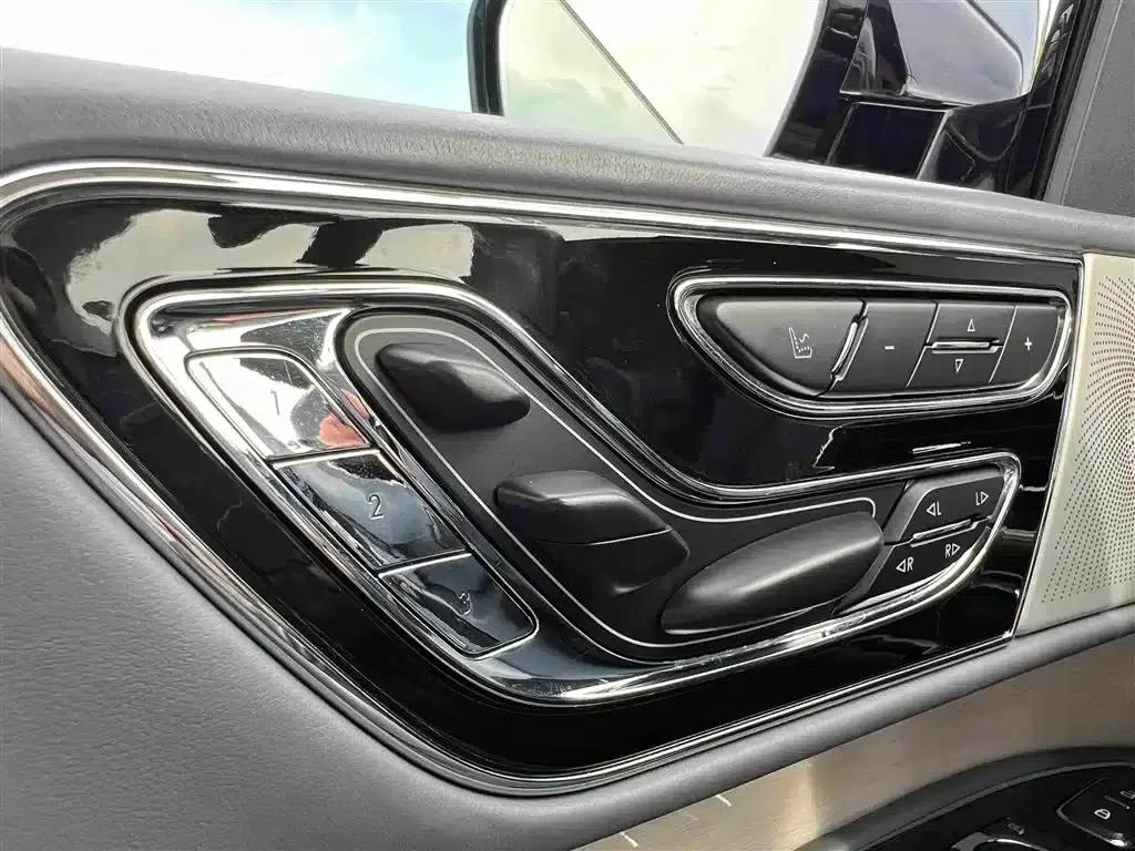 Navigator 2019 3.5T Presidential Series (China VI Emission Standard) — миниатюра 32