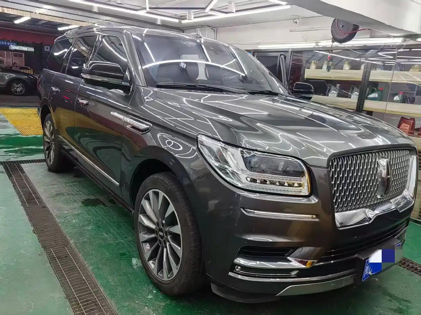 Navigator 2018 3.5T Premium Edition (National V Emission Standard) — миниатюра 2